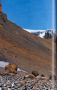 �A�f���[�y���M���̃y�[�W